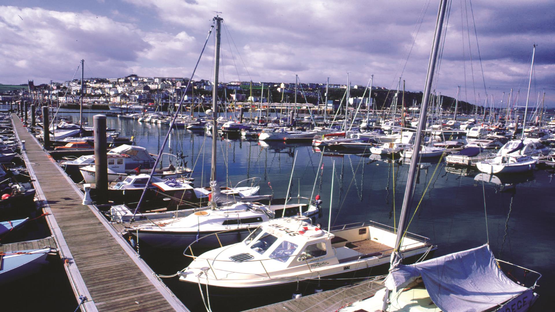 coach holidays to brixham